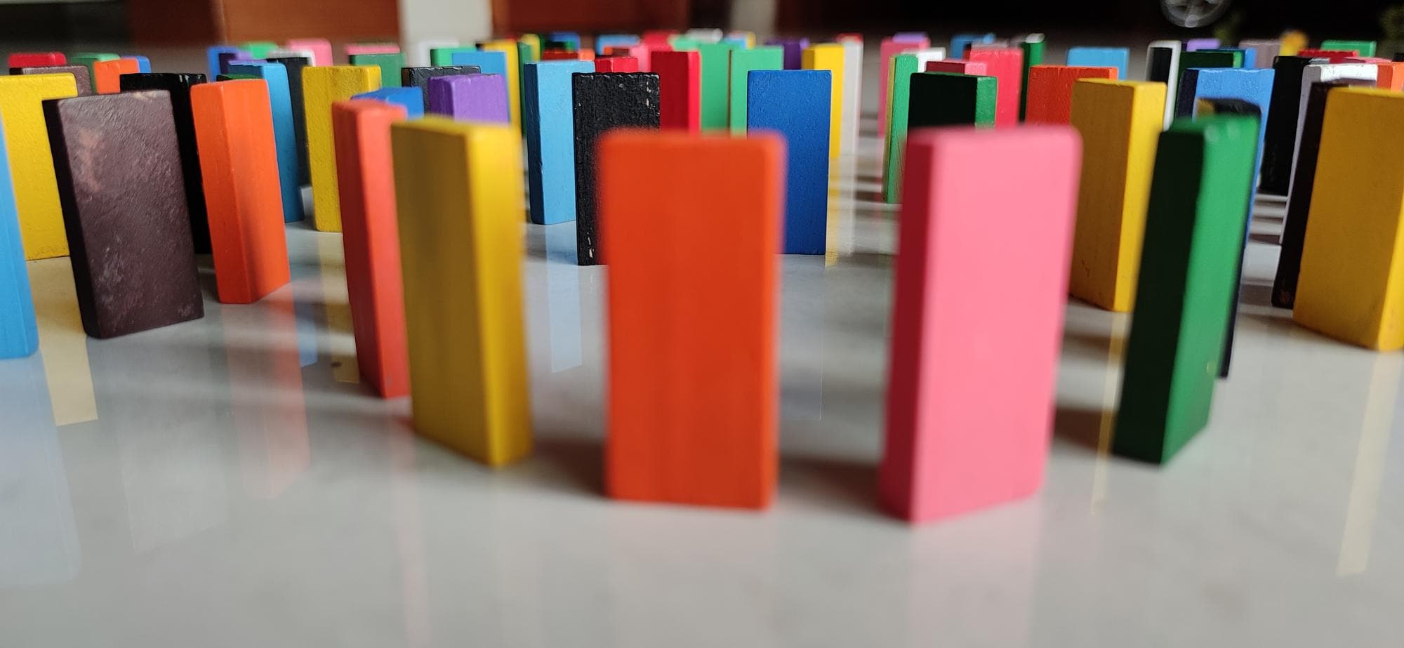 Vertical colored blocks rapresenting card sorting